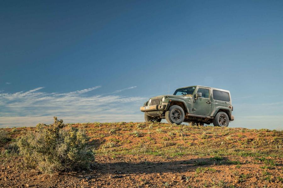  Jeep Wrangler 75th Anniversary 2016 года  (AU) (фото 5 из 10)